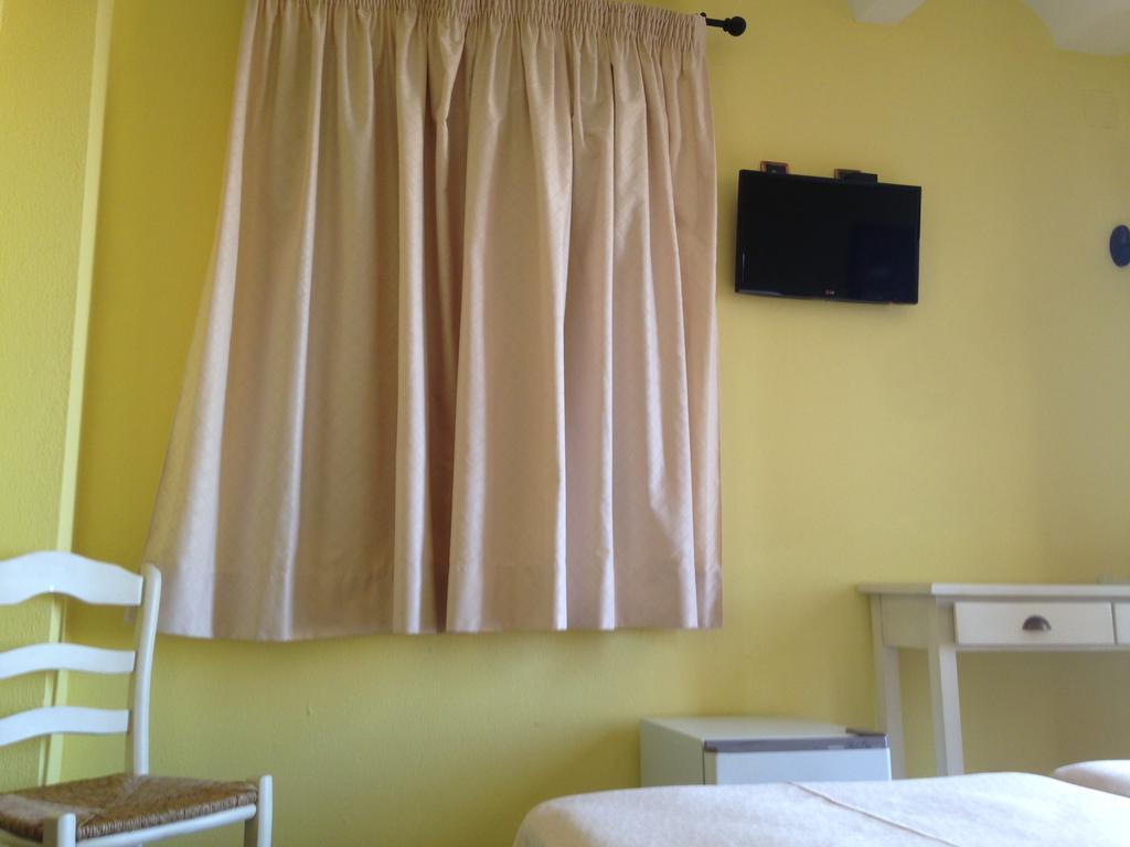 Hostal Aranda Peñíscola Esterno foto