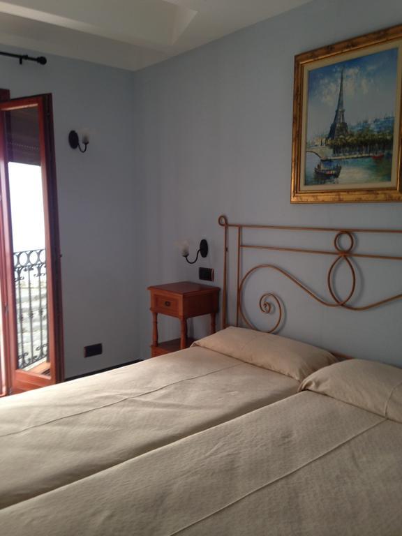 Hostal Aranda Peñíscola Esterno foto